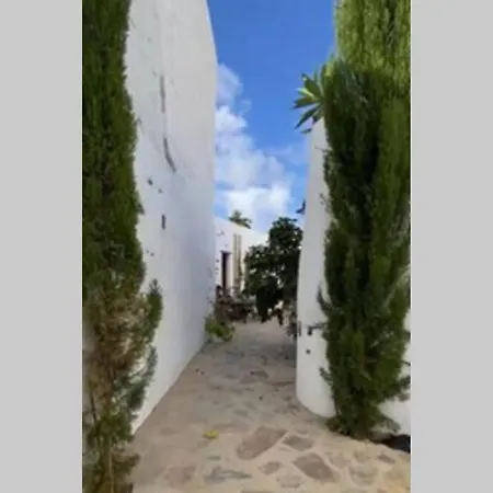 Eco Reyna House Vakantiehuis *